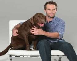 The actor is an animal lover and also has a chocolate Labrador Retriever called Millie. He also appeared with Millie in a PETA video.